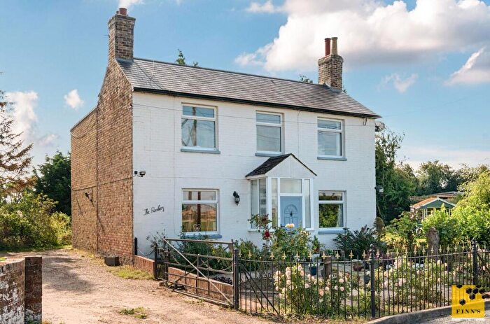 5 Bedroom Detached House For Sale In Durlock Road, Staple, Canterbury, CT3