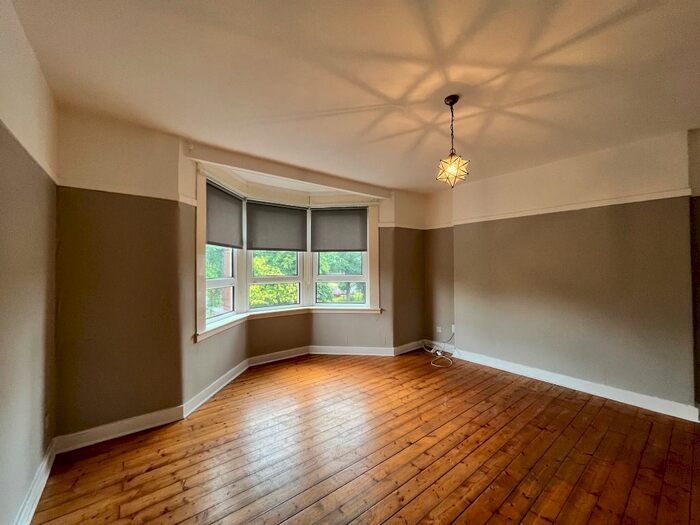 2 Bedroom Flat To Rent In Dumbarton Road, Whiteinch, Glasgow, G14