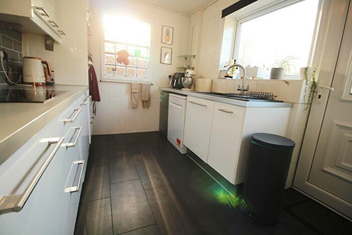 3 Bedroom Detached House For Sale In Harbury Avenue, Southport, Merseyside, PR8