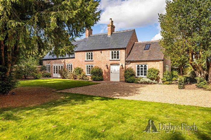 4 Bedroom Detached House For Sale In Holme Lane, Holme Pierrepont, Nottinghamshire, NG12