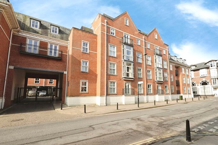 1 Bedroom Flat For Sale In Skeldergate, York, North Yorkshire, YO1