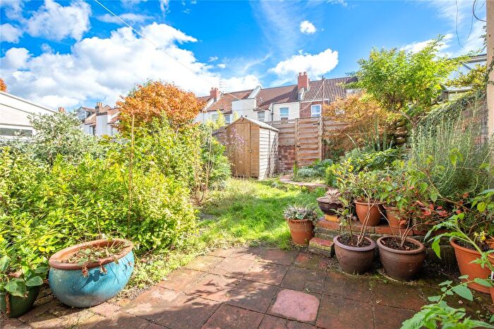 3 Bedroom Terraced House For Sale In Horley Road, Bristol, BS2