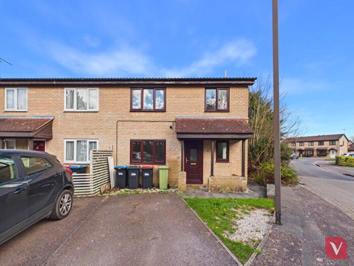 2 Bedroom End Of Terrace House To Rent In Mendelssohn Grove, Browns Wood, MK7