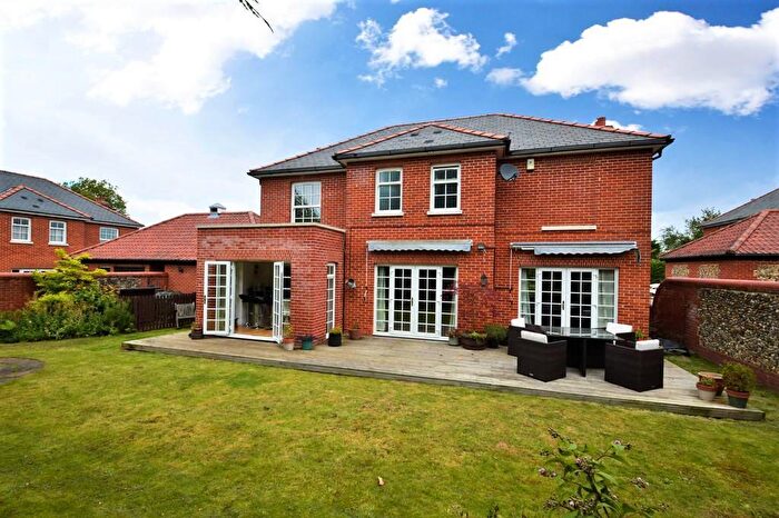 4 Bedroom Detached House For Sale In High Street, Stetchworth, Newmarket, CB8