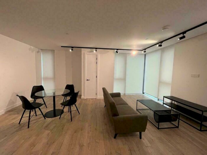 1 Bedroom Flat To Rent In Valencia Tower, City Road, London, EC1V