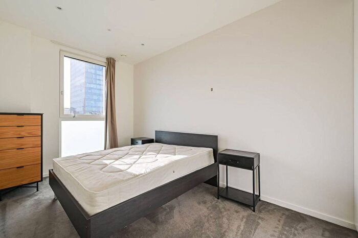 2 Bedroom Flat To Rent In Taffeta House, East Village, Stratford, London, E20