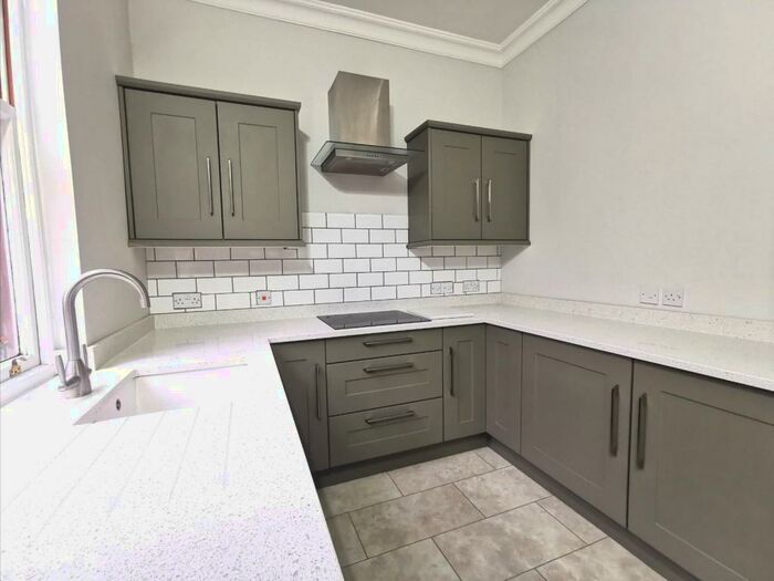 3 Bedroom Flat To Rent In Colegate, Norwich, NR3