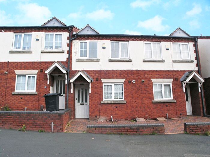 2 Bedroom Terraced House To Rent In High Street, Quarry Bank, Brierley Hill, West Midlands, DY5