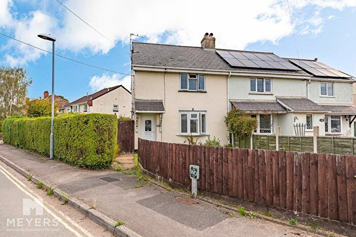 3 Bedroom Semi-Detached House For Sale In Glissons, Ferndown, BH22