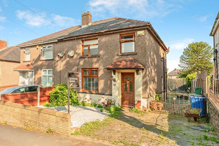 3 Bedroom Semi-detached House For Sale In Town House Road, Nelson, Lancashire, BB9