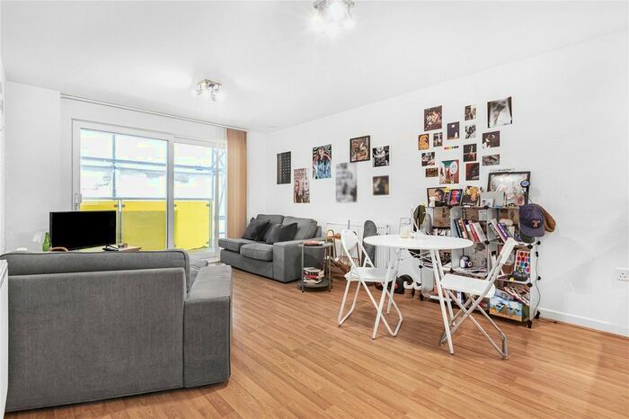 1 Bedroom Flat To Rent In Wager Street, London, E3