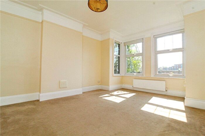 2 Bedroom Flat To Rent In Duppas Hill Road, Croydon, CR0