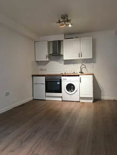 Studio To Rent In Cranfield Close, West Norwood, SE27