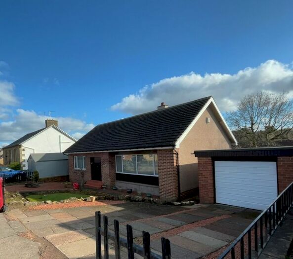 3 Bedroom Detached House To Rent In Carnwath Road, Carluke, ML8