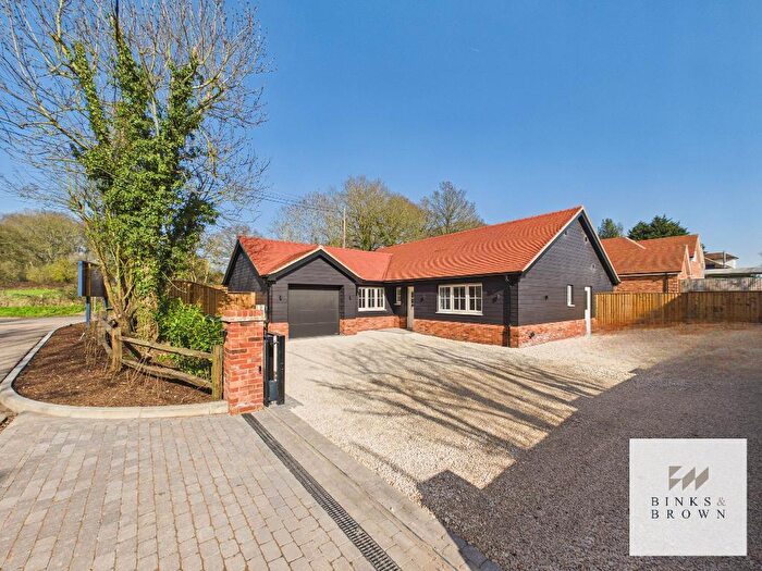 3 Bedroom Detached House For Sale In Northlands Approach, Dry Street, Langdon Hills, Essex, SS16
