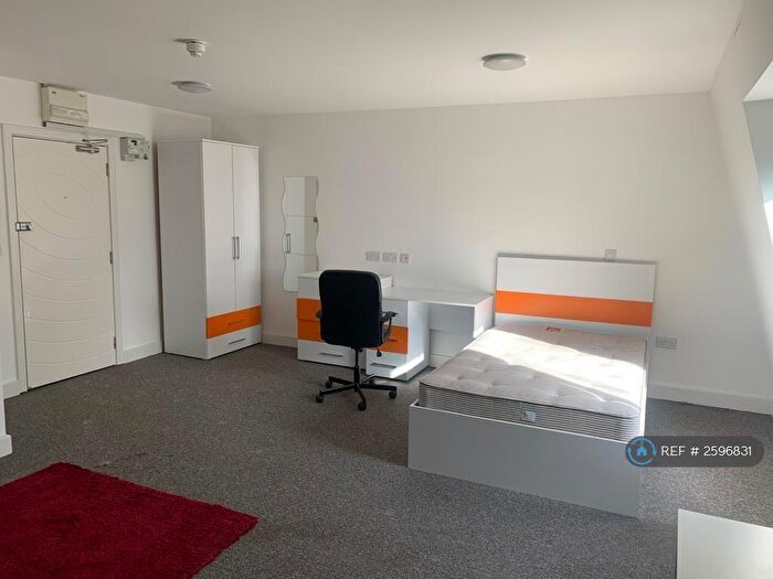 Studio To Rent In Alexandra House, Southampton, SO14