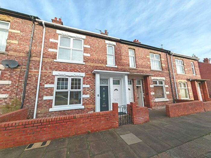 3 Bedroom Flat For Sale In Leighton Street, South Shields, NE33