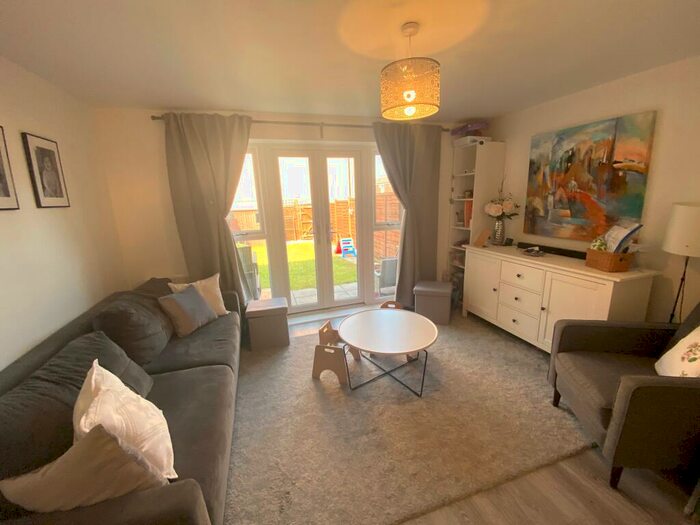 4 Bedroom Terraced House To Rent In Spooner Croft, Birmingham, B5