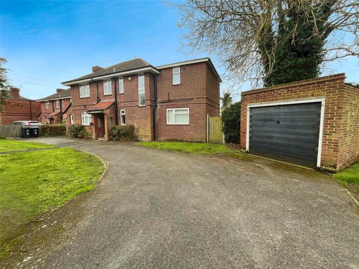 4 Bedroom Detached House To Rent In College Road, Ramsgate, Kent, CT11