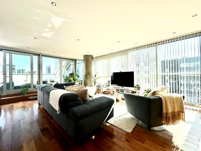 2 Bedroom Apartment To Rent In The Edge, Clowes Street Salford, M3