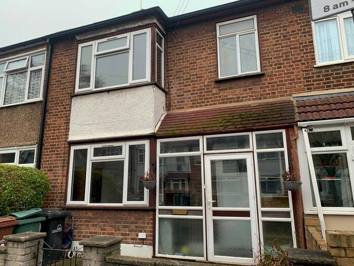 3 Bedroom Terraced House To Rent In Cecil Road, Walthamstow, E17