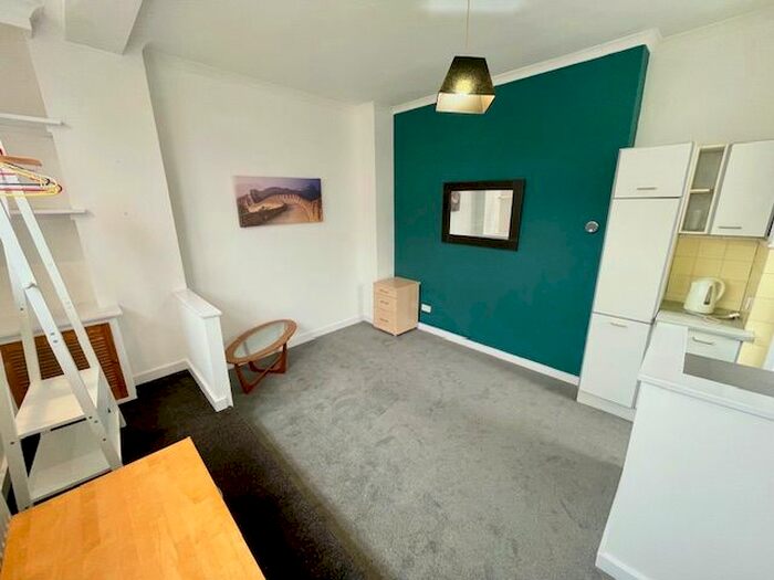 Studio To Rent In Springfield Road, Brighton, BN1