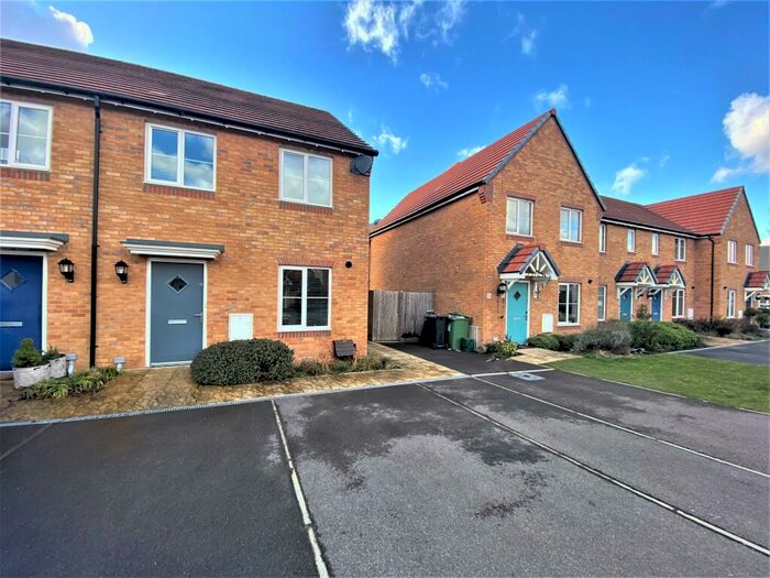 3 Bedroom House To Rent In Cottongrass Road, Harwell, Didcot, OX11