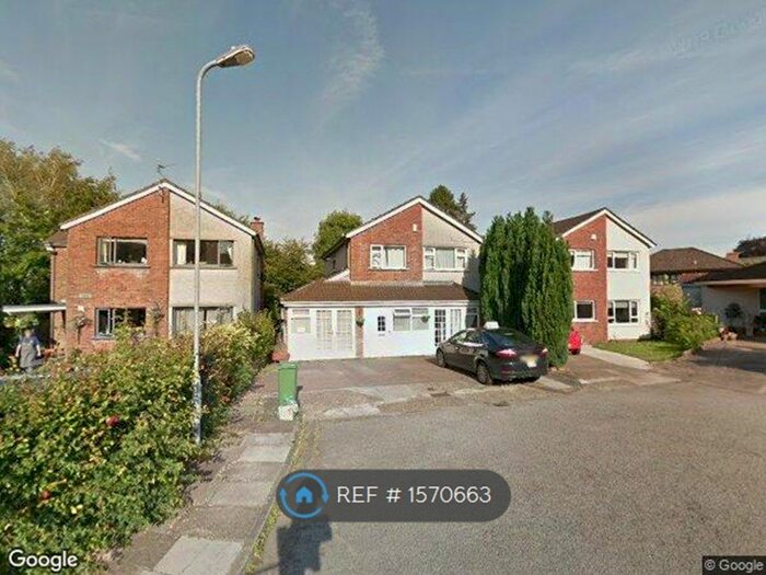 2 Bedroom Flat To Rent In Mill Close, Llanishen, Cardiff, CF14