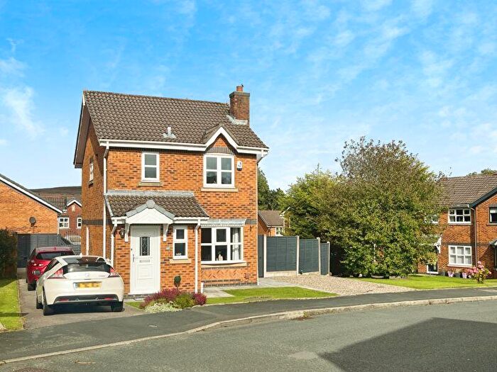 3 Bedroom Detached House For Sale In Templecombe Drive, Sharples, BL1
