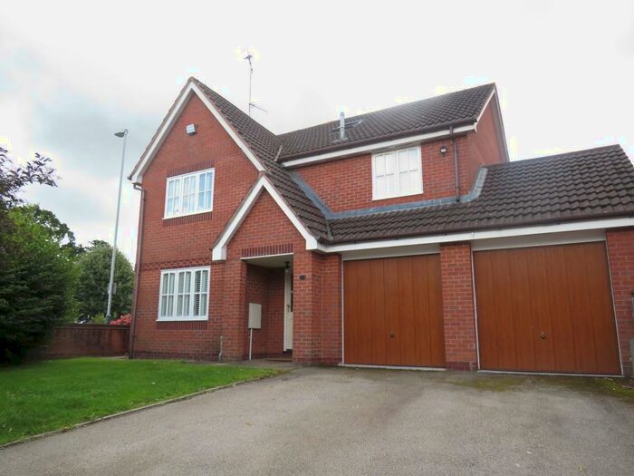 6 Bedroom Detached House To Rent In Quinton Close, Hatton Park, Warwick, CV35