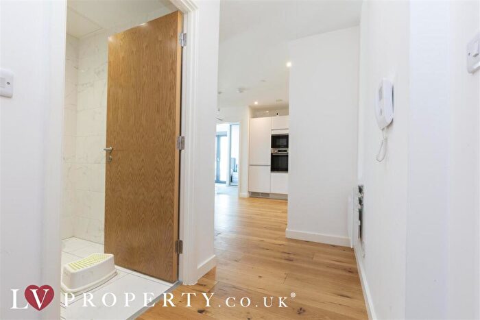 2 Bedroom Apartment For Sale In Windmill Street, Birmingham, West Midlands, B1