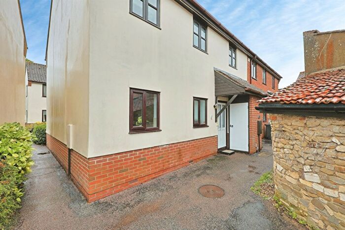 1 Bedroom Flat For Sale In Middleton Court, Wymondham, NR18