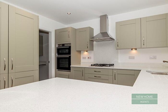 4 Bedroom Detached House For Sale In Teasel Green, Eggborough, Selby, North Yorkshire, DN14