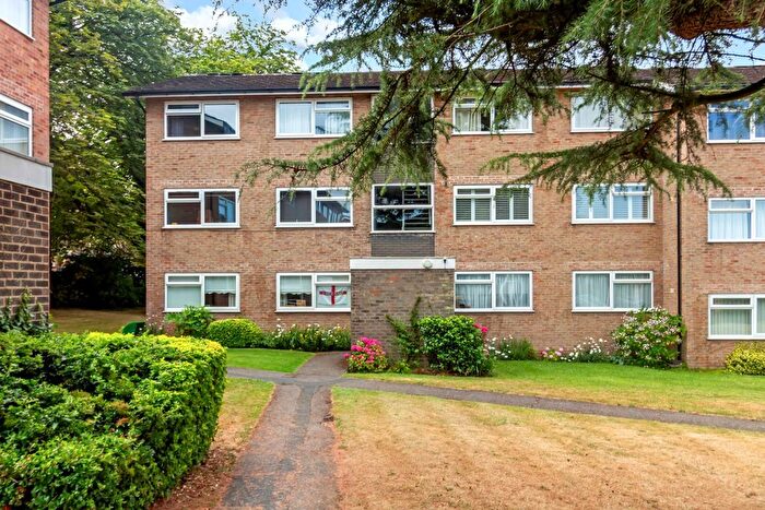 2 Bedroom Flat For Sale In Aldersyde Court, York, North Yorkshire, YO24