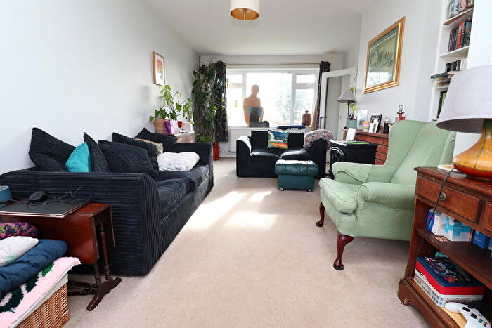 2 Bedroom Detached House For Sale In Fiskerton Road, Cherry Willingham, Lincoln, LN3