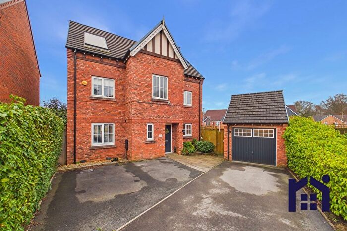 5 Bedroom Detached House For Sale In Shireburne Drive, Chorley, PR7