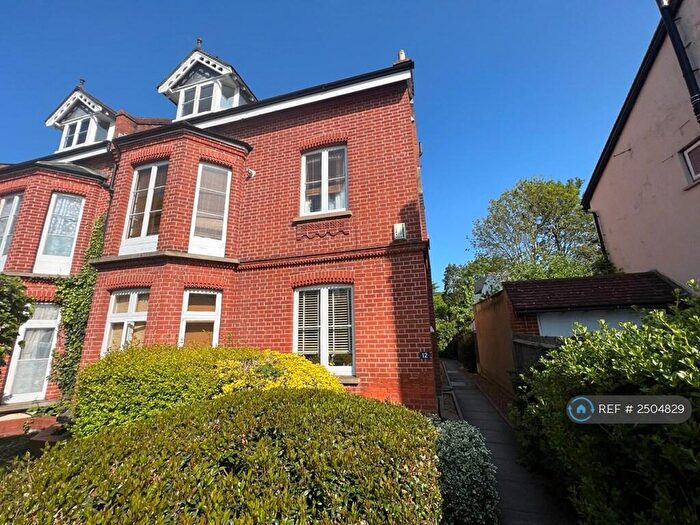 2 Bedroom Flat To Rent In Ditton Road, Surbiton, KT6