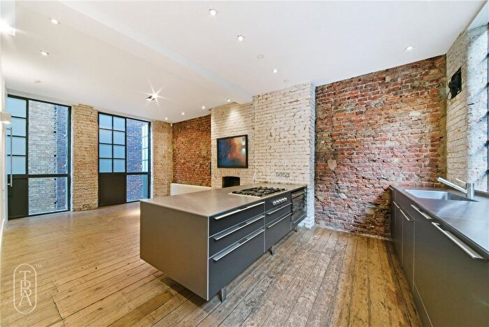 2 Bedroom Terraced House To Rent In Middle Street, London, EC1A