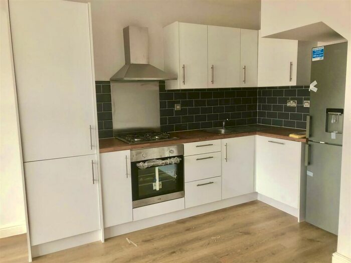 1 Bedroom Apartment To Rent In Hendon Way, London, NW2