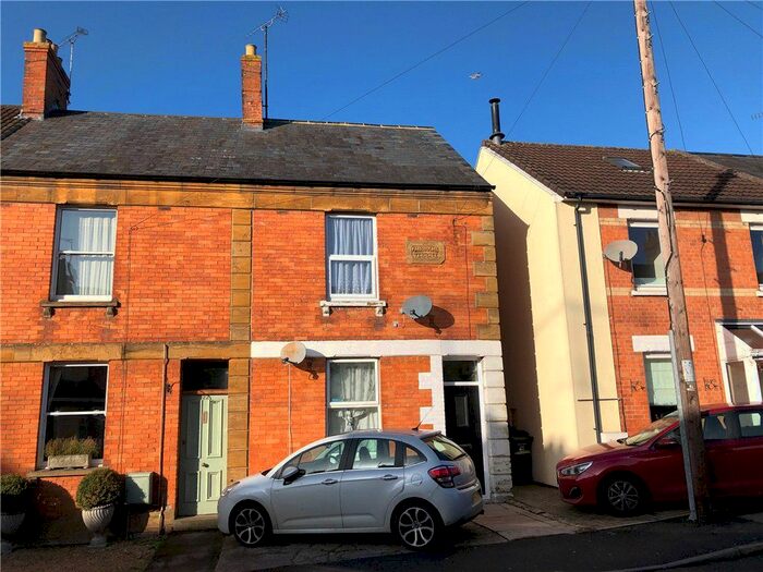 1 Bedroom Flat To Rent In Orchard Street, Yeovil, Somerset BA20