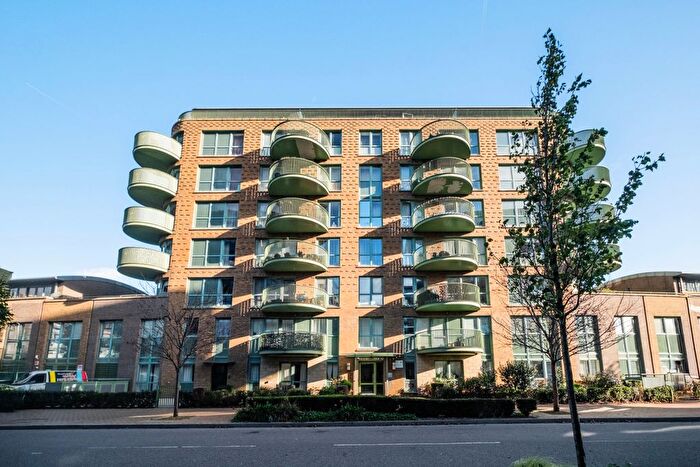 2 Bedroom Flat For Sale In Ottley Drive, London, SE3
