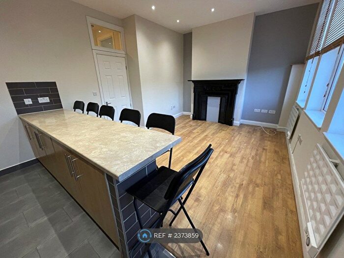 1 Bedroom Flat To Rent In Alexandra Park Road, London, N10