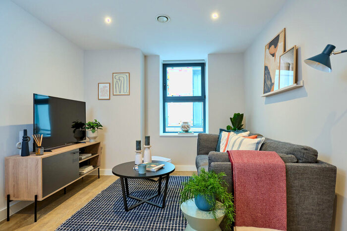 1 Bedroom Apartment To Rent In The Silver Yard, Birmingham Birmingham, B4