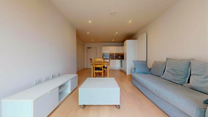 1 Bedroom Flat To Rent In Royal Crest Avenue, E16