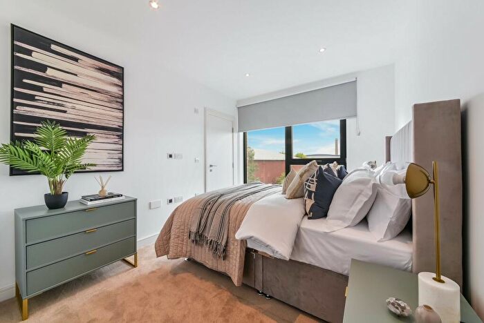 2 Bedroom Flat To Rent In Pannett House, Croydon, CR0