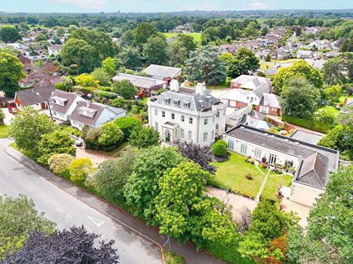 2 Bedroom Apartment For Sale In Salisbury Road, Burton, Christchurch, BH23