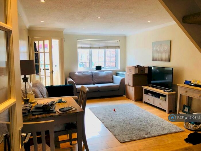 2 Bedroom Terraced House To Rent In Stevens Close, Epsom, KT17