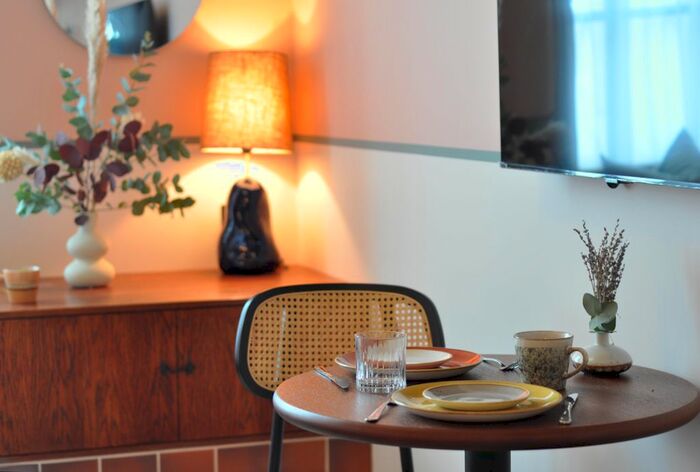 Studio To Rent In Windmill Road, Chiswick W4