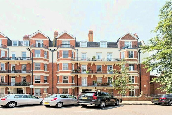 Studio To Rent In Wymering Road, London, W9