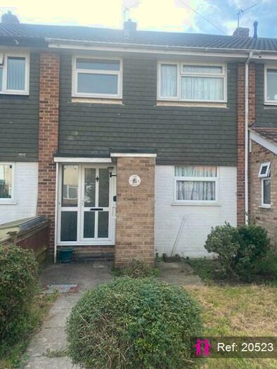 3 Bedroom Terraced House To Rent In Percival Road, Eastbourne, BN22